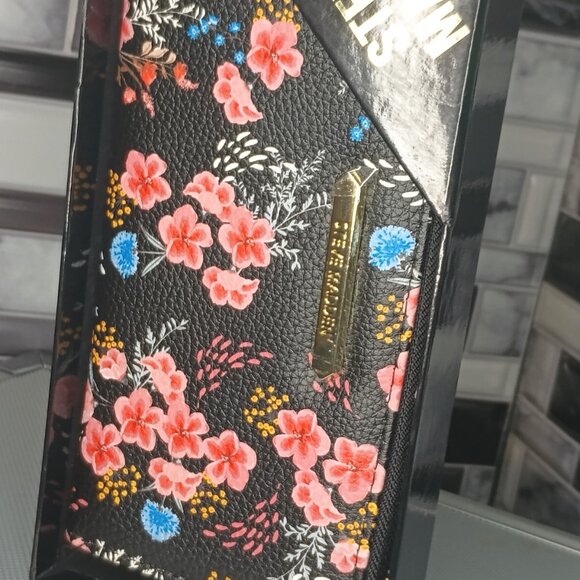 Steve Madden Women's Floral Canvas Tri-fold Design Wallet - NEW - Picture 16 of 16